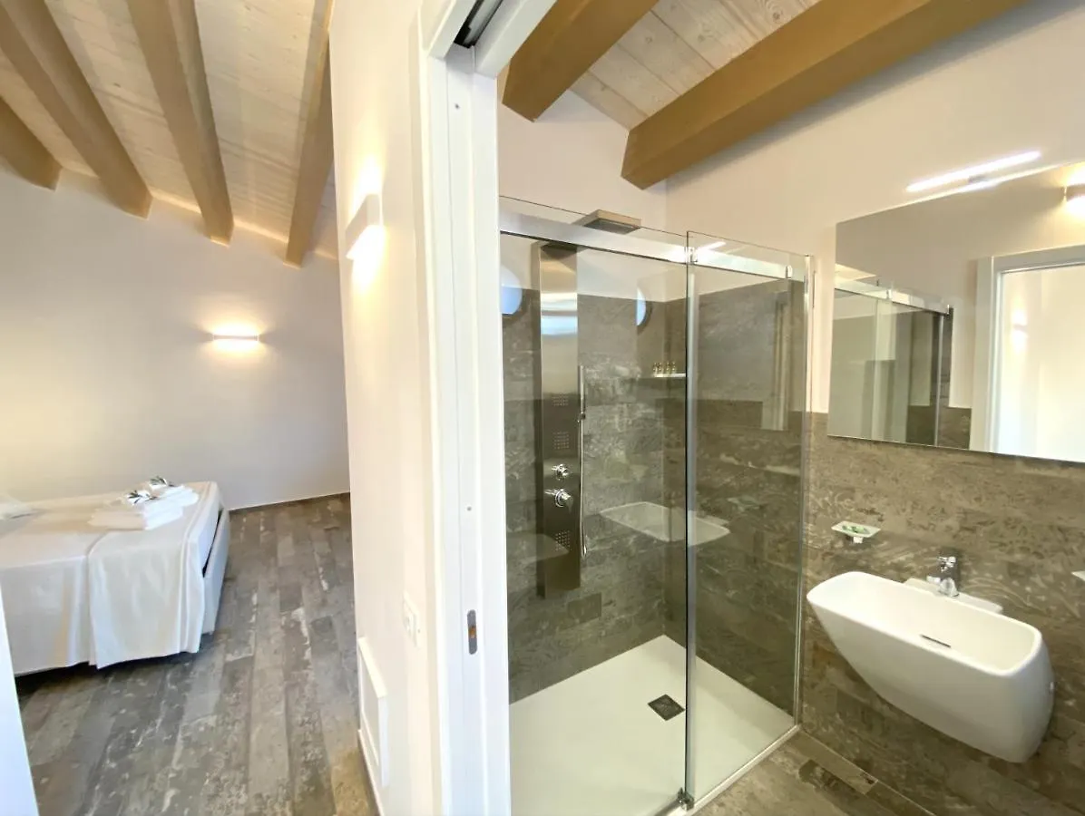 L'Ulivo Comfort Rooms Terrasini 0*,  Italy