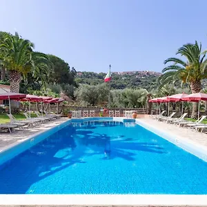 https://country-hotel-residence-da-pilade.it-tuscanyhotel.com